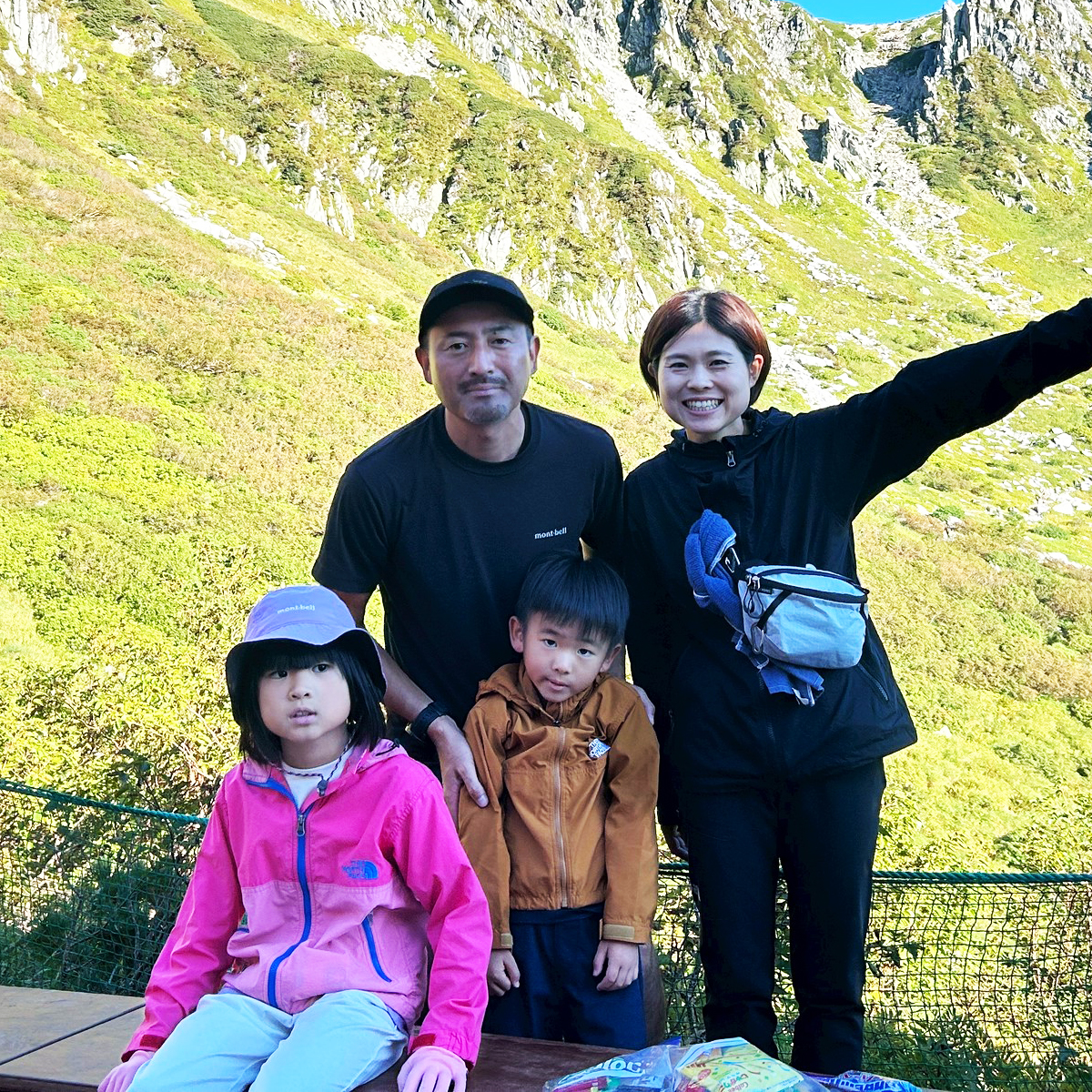 ジャーナリングで育児/家事/仕事を両立 子育てに疲れたら試してほしい書く瞑想 小保根亜美|Home